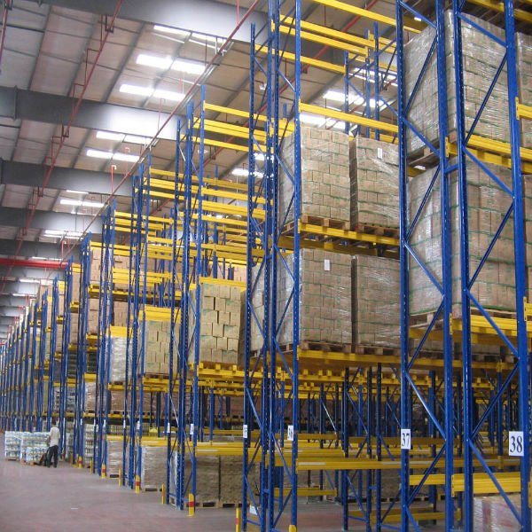 Kho lưu trữ Gi&aacute; đỡ pallet hạng nặng
